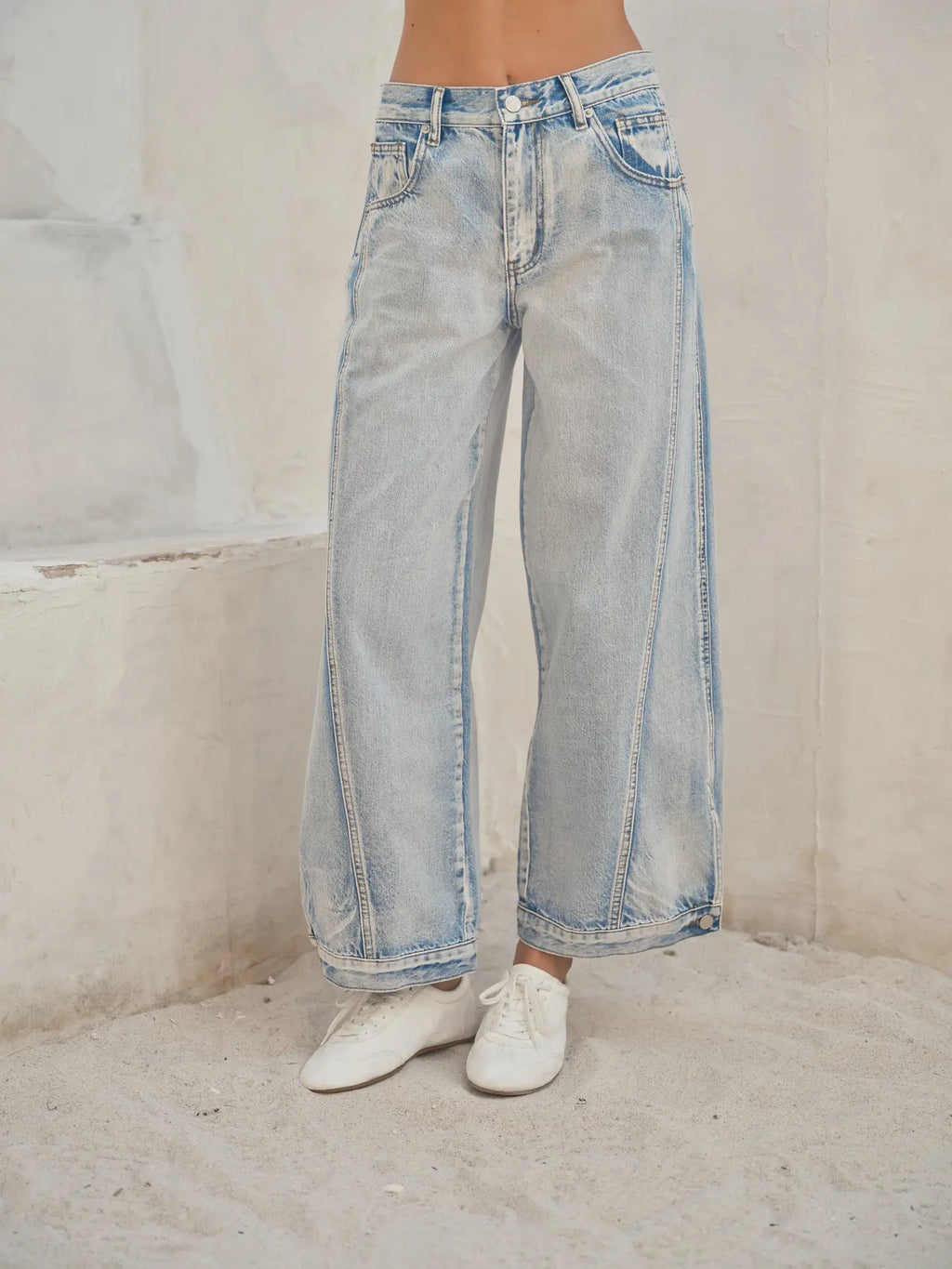 Curve Sideseam Two Way Detail Vintage Washed Jeans