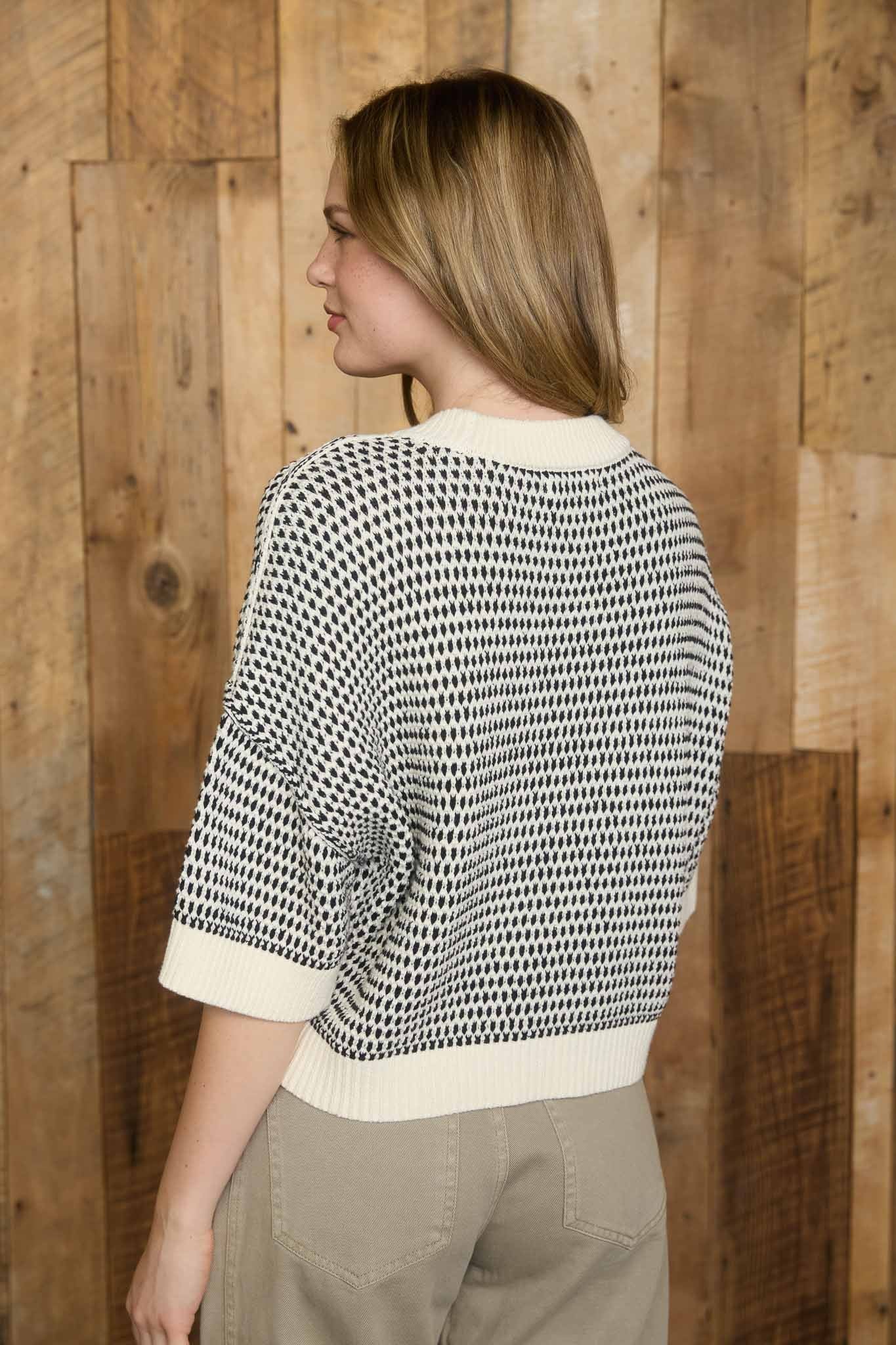 Multi-stitch Shortsleeve Knitsweater
