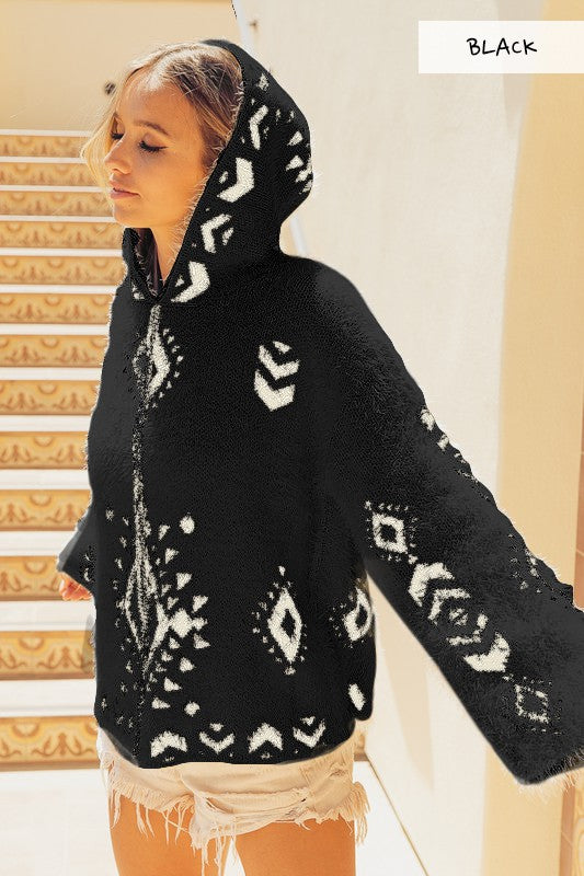 SOFT AZTEC PATTERN HOODIE