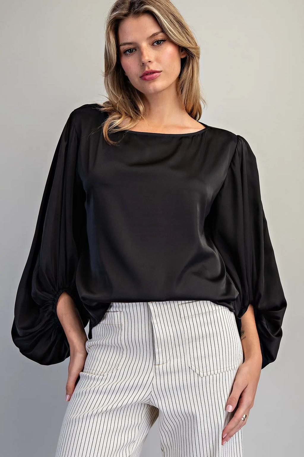 Solid Balloon Sleeve Blouse