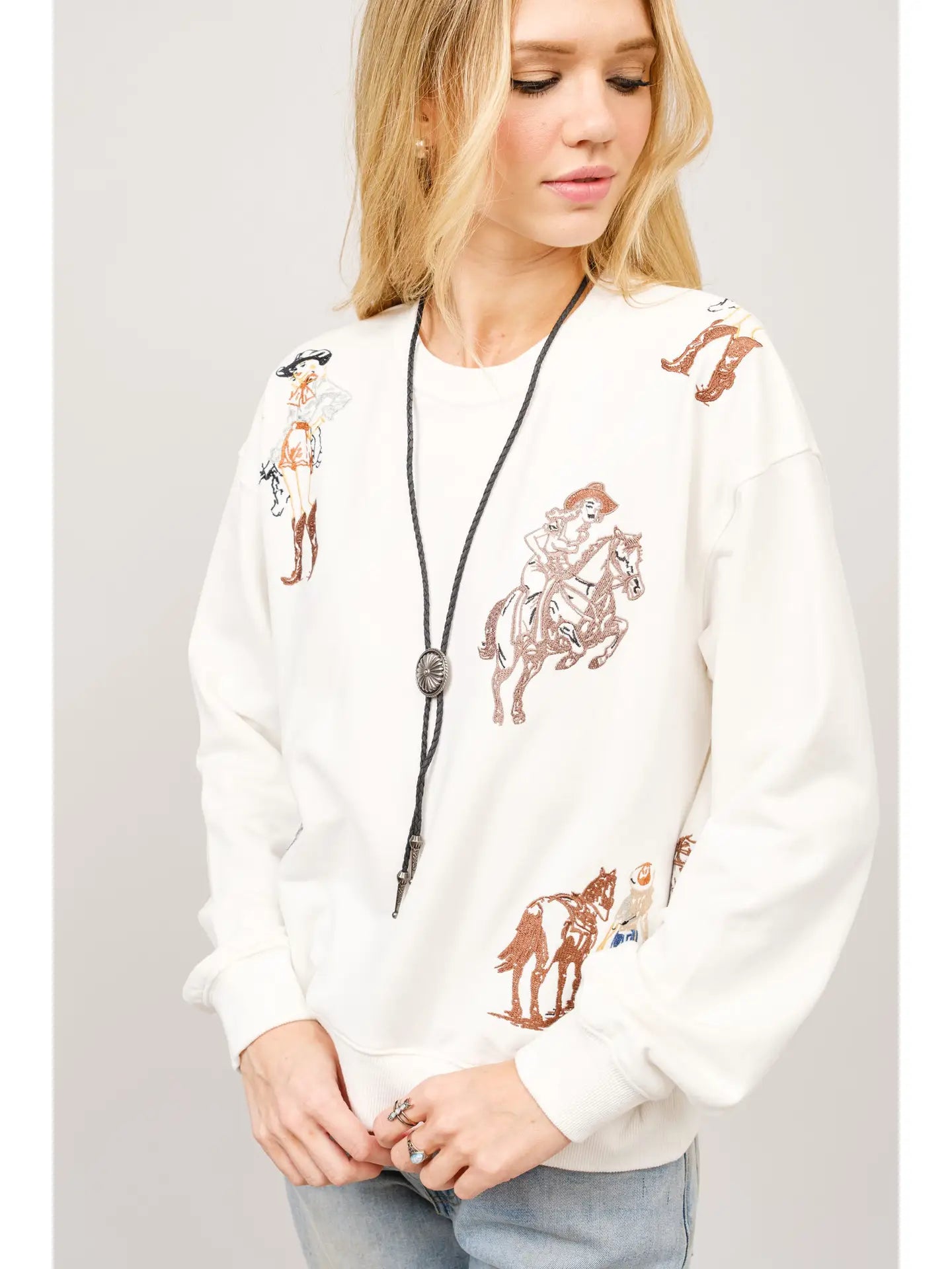 Western Motif Embroidered Graphic Sweatshirt