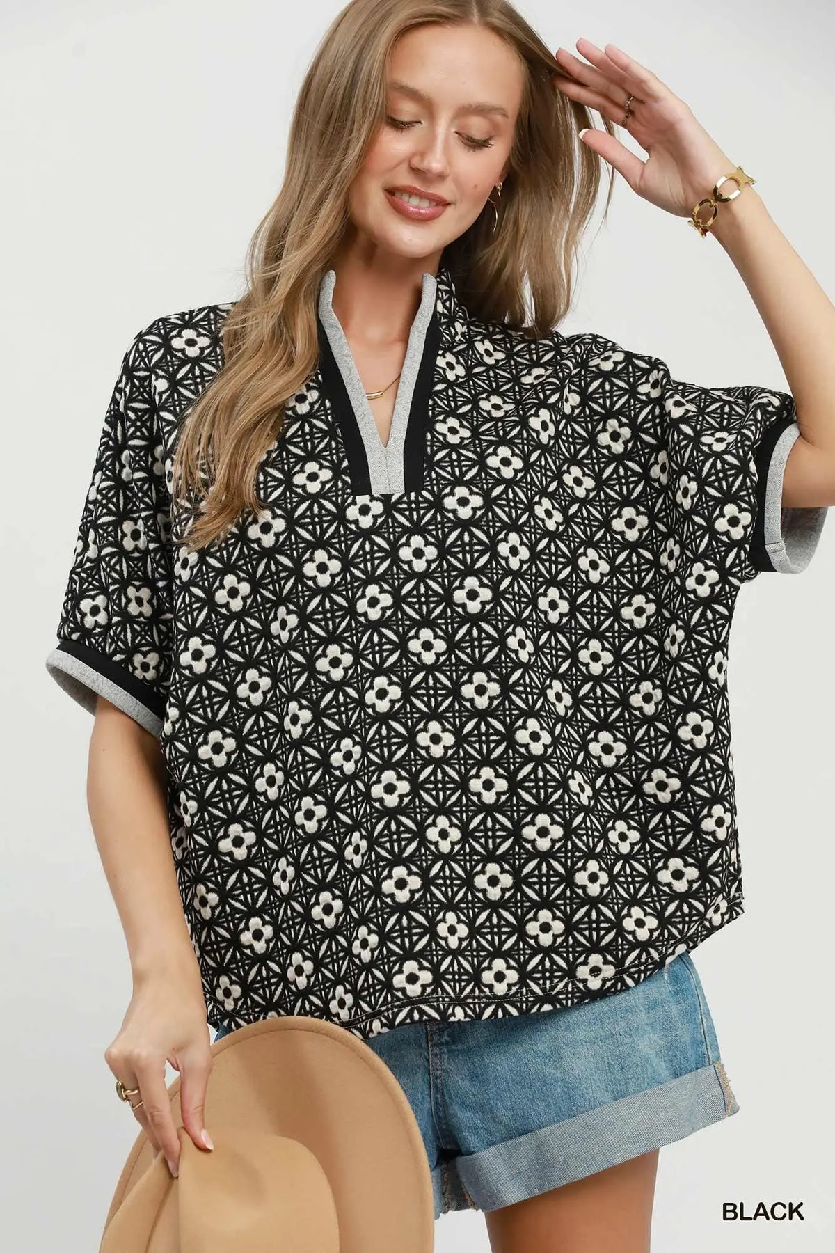 Jacquard Floral Textured Contrast Trim Pullover Top