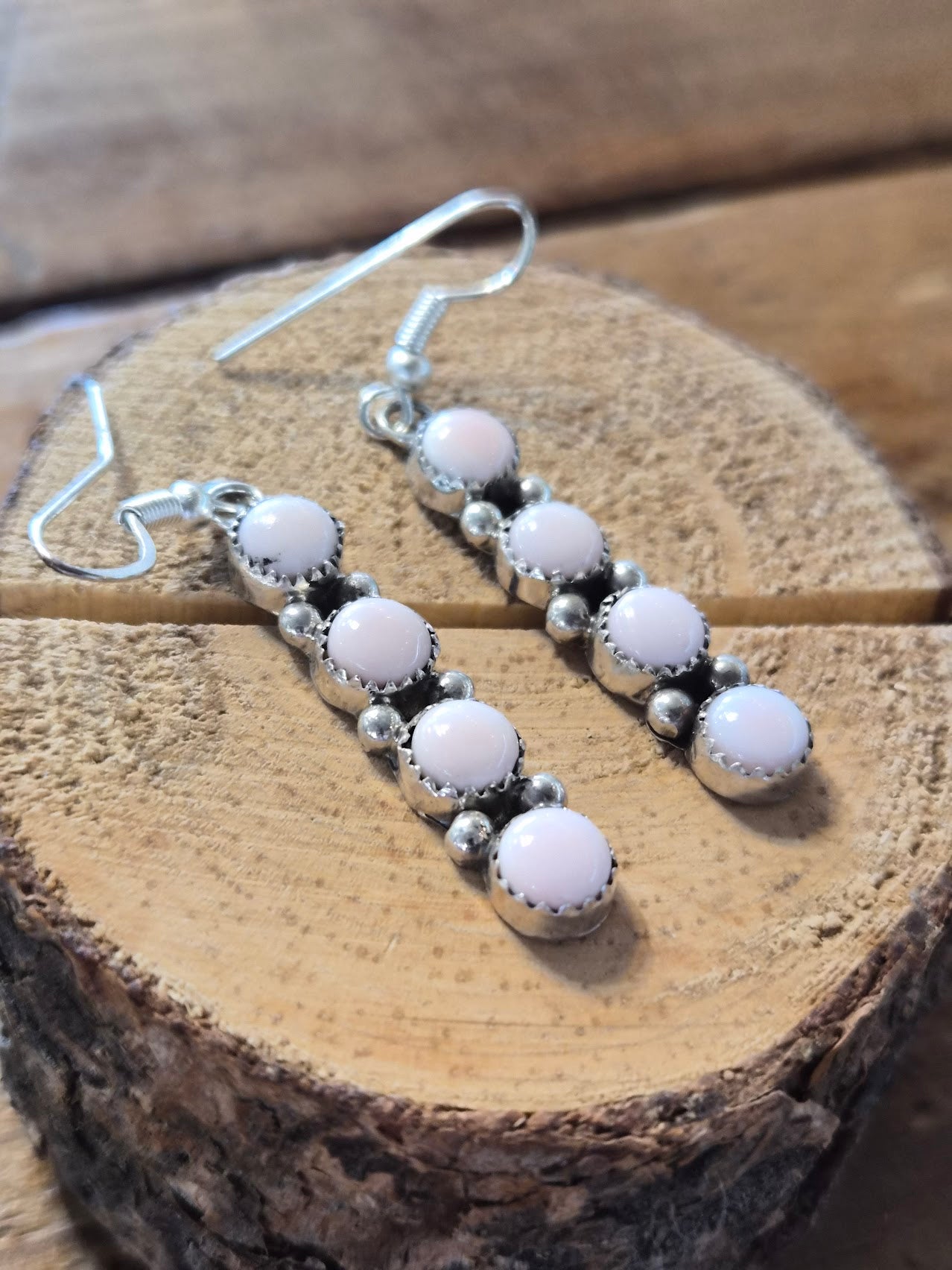 Pink Conch Vertical Studded Earring #63