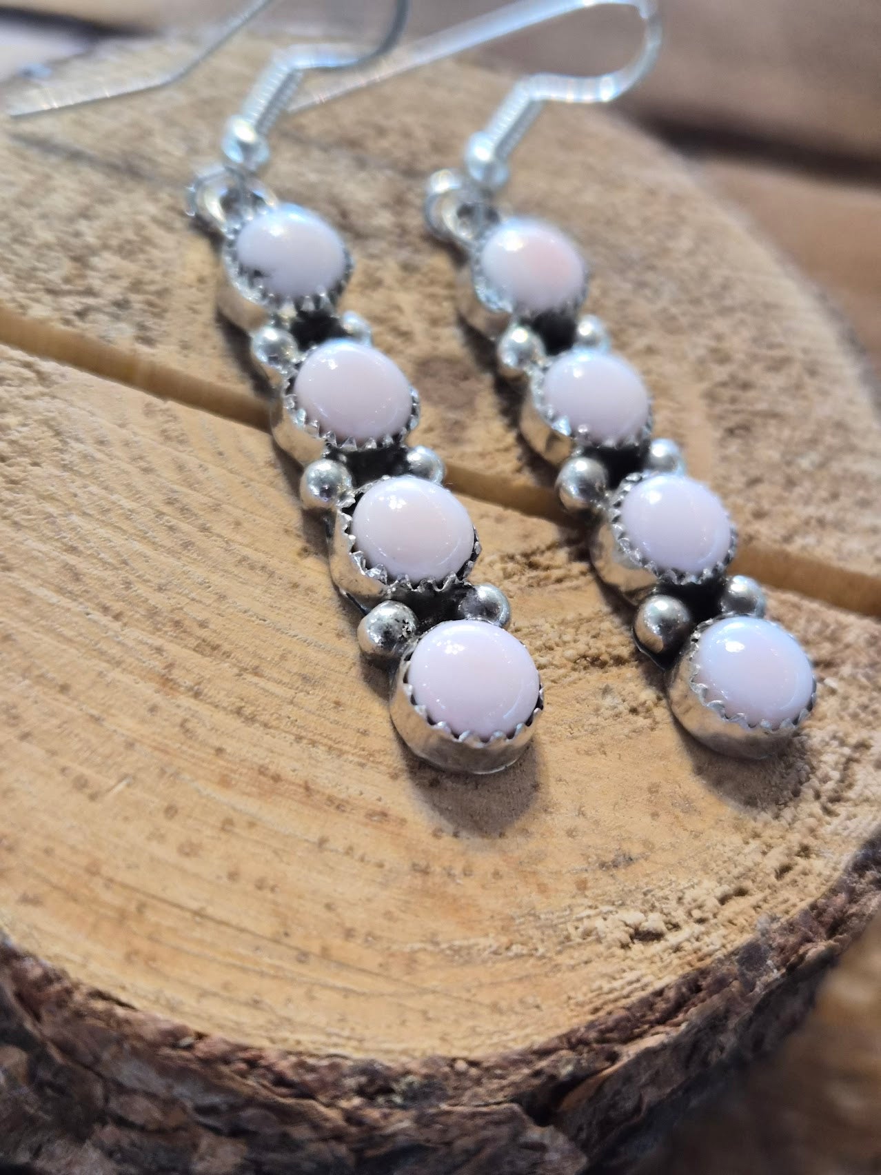 Pink Conch Vertical Studded Earring #63