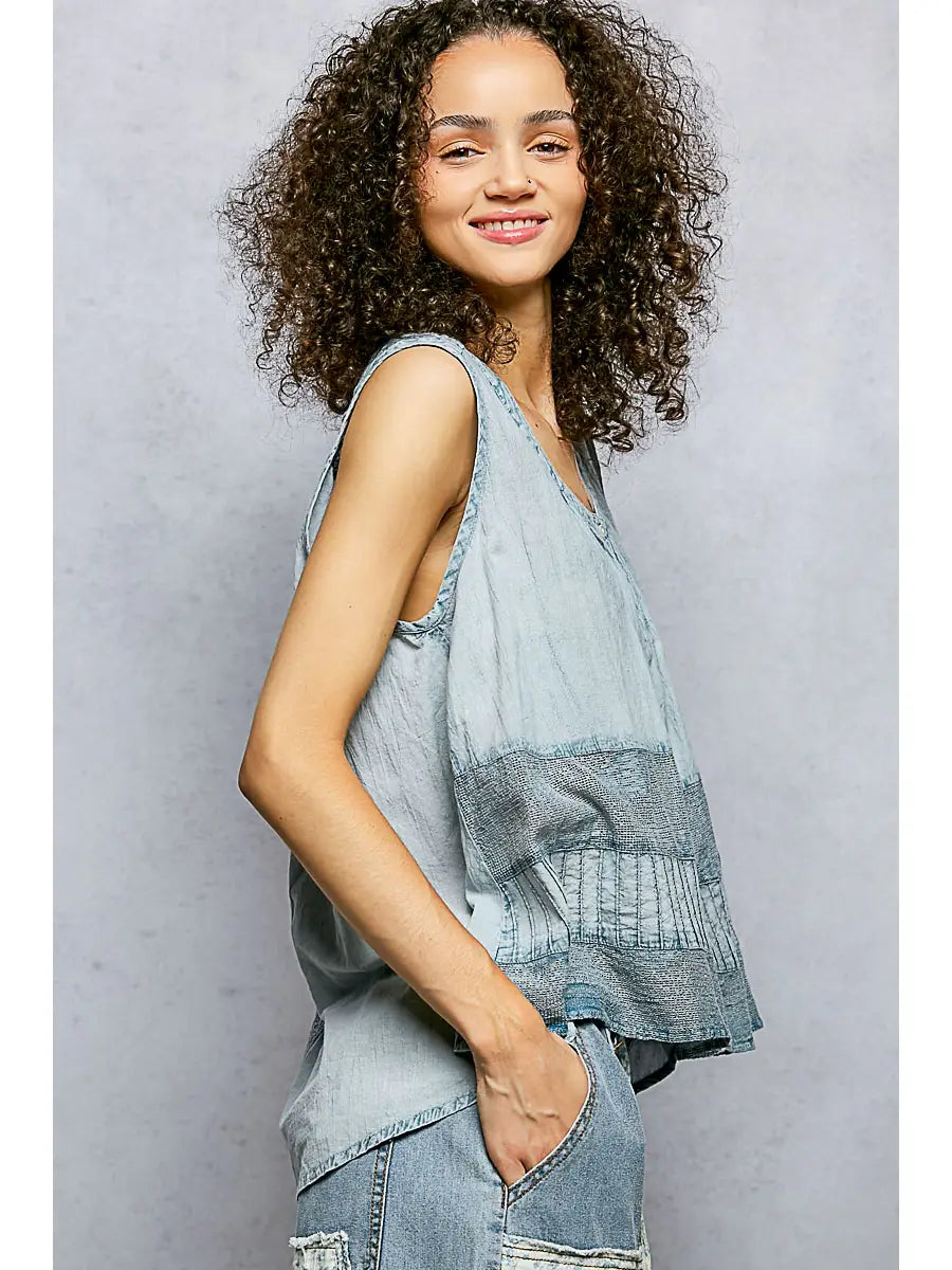 Round Neck Sleeveless Contrast Crochet Woven Blouse Top