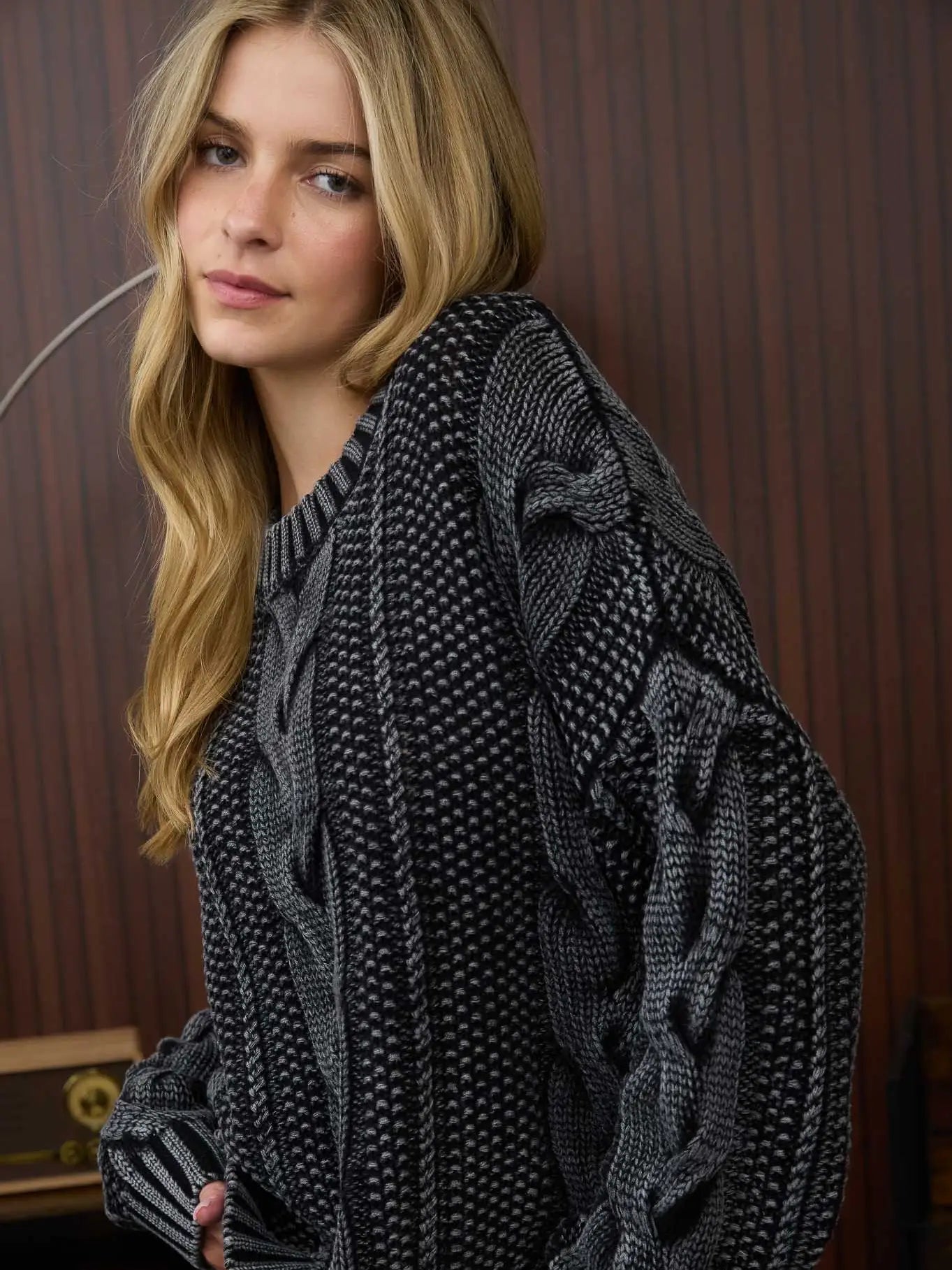 Washed Cable Kint Pullover Sweater