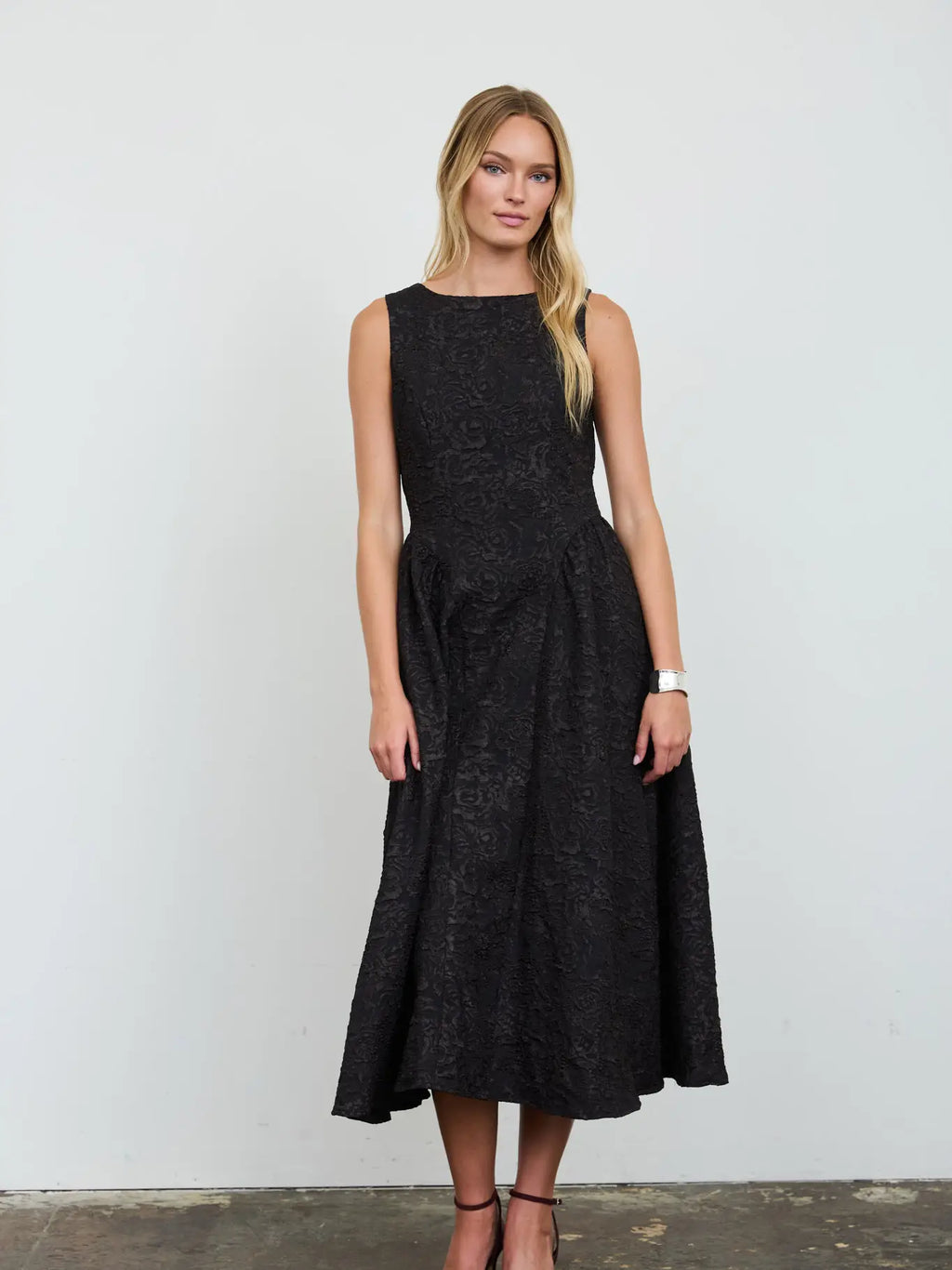 Textured Floral Jacquard Boat Neck Midi Dress