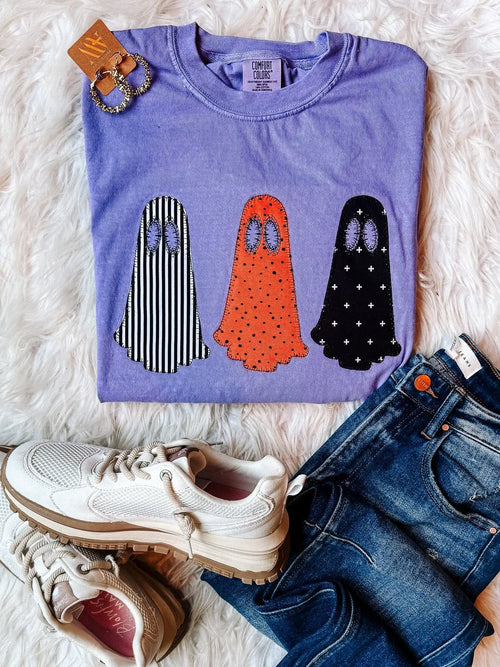 3 Spooky Ghosts Appliqué Graphic Tee