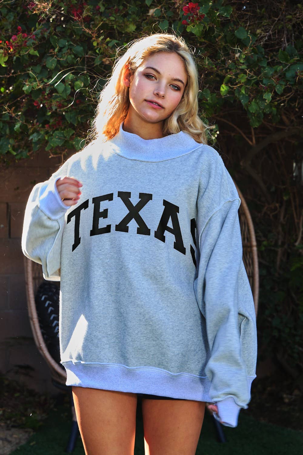TEXAS & TX' Print Reversible Mockneck Sweatshirt