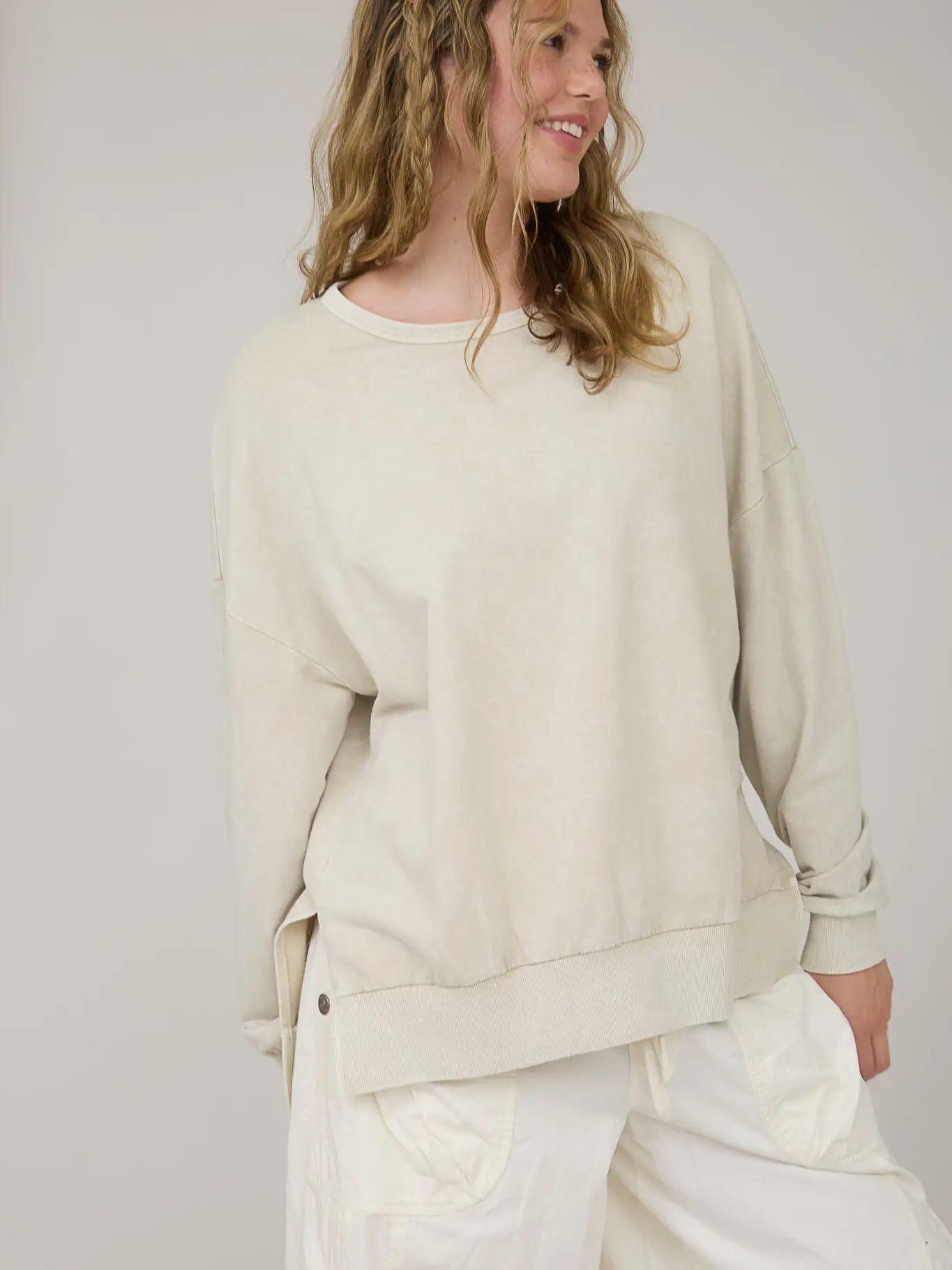 Washed Crewneck Long Sleeve Knit
