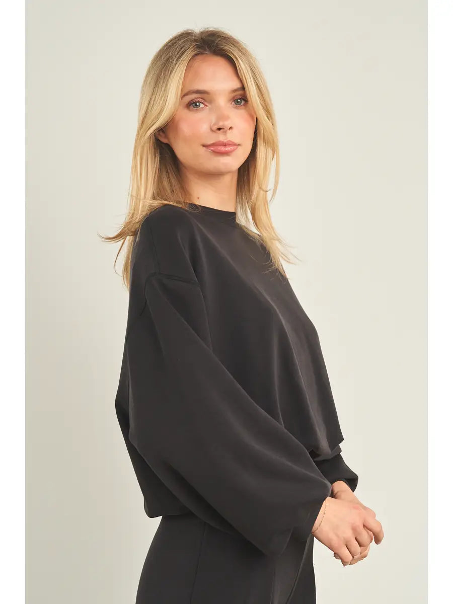ANWND CROPPED Crewneck Sweatshirt
