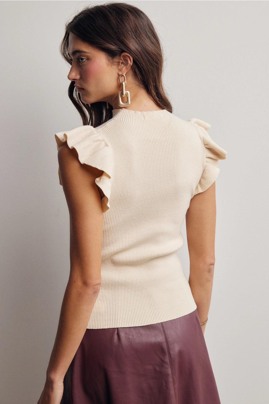 Ruffle Sleeve Rib Knit Top