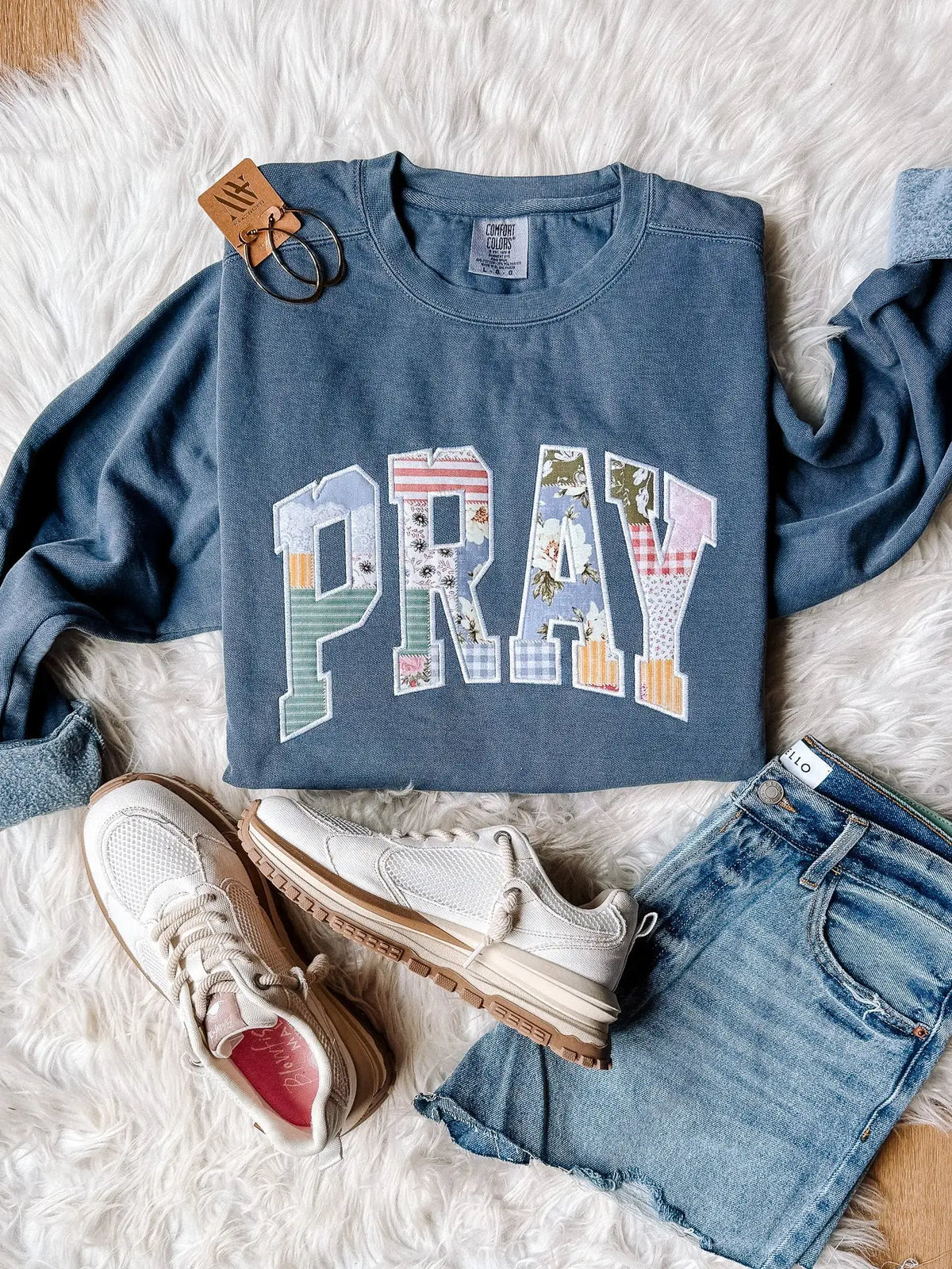Pray Patchwork Appliqué Graphic Sweatshirt