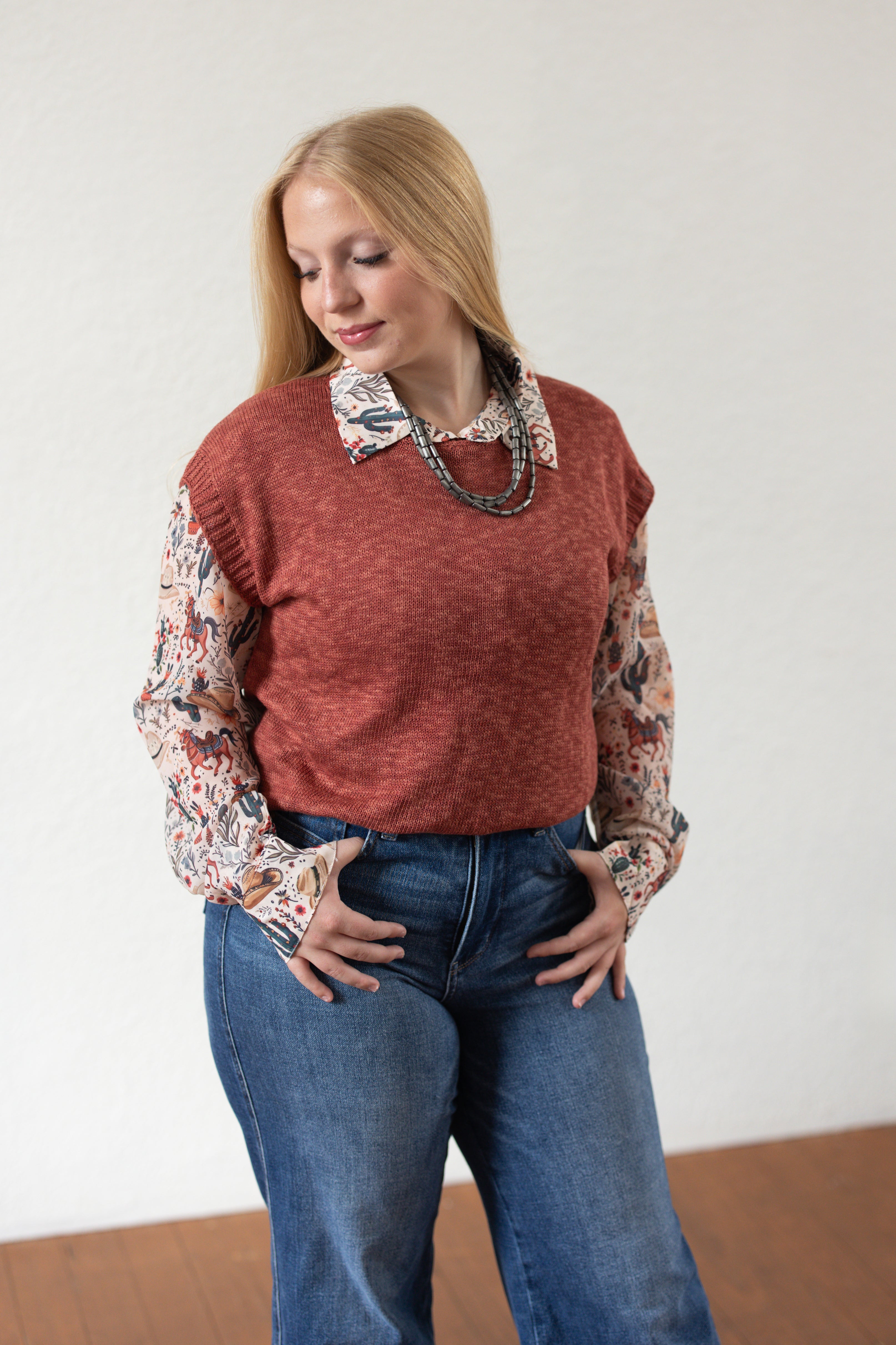 Loose Fit Sleeveless Ribbed Knit Crew Neck Top