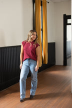 Loose Fit Sleeveless Ribbed Knit Crew Neck Top