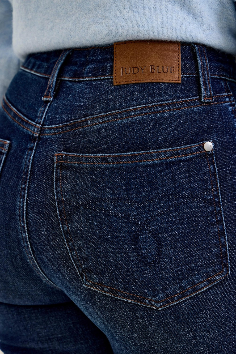 HW Amy Kick Flare Dk Rustic Indigo