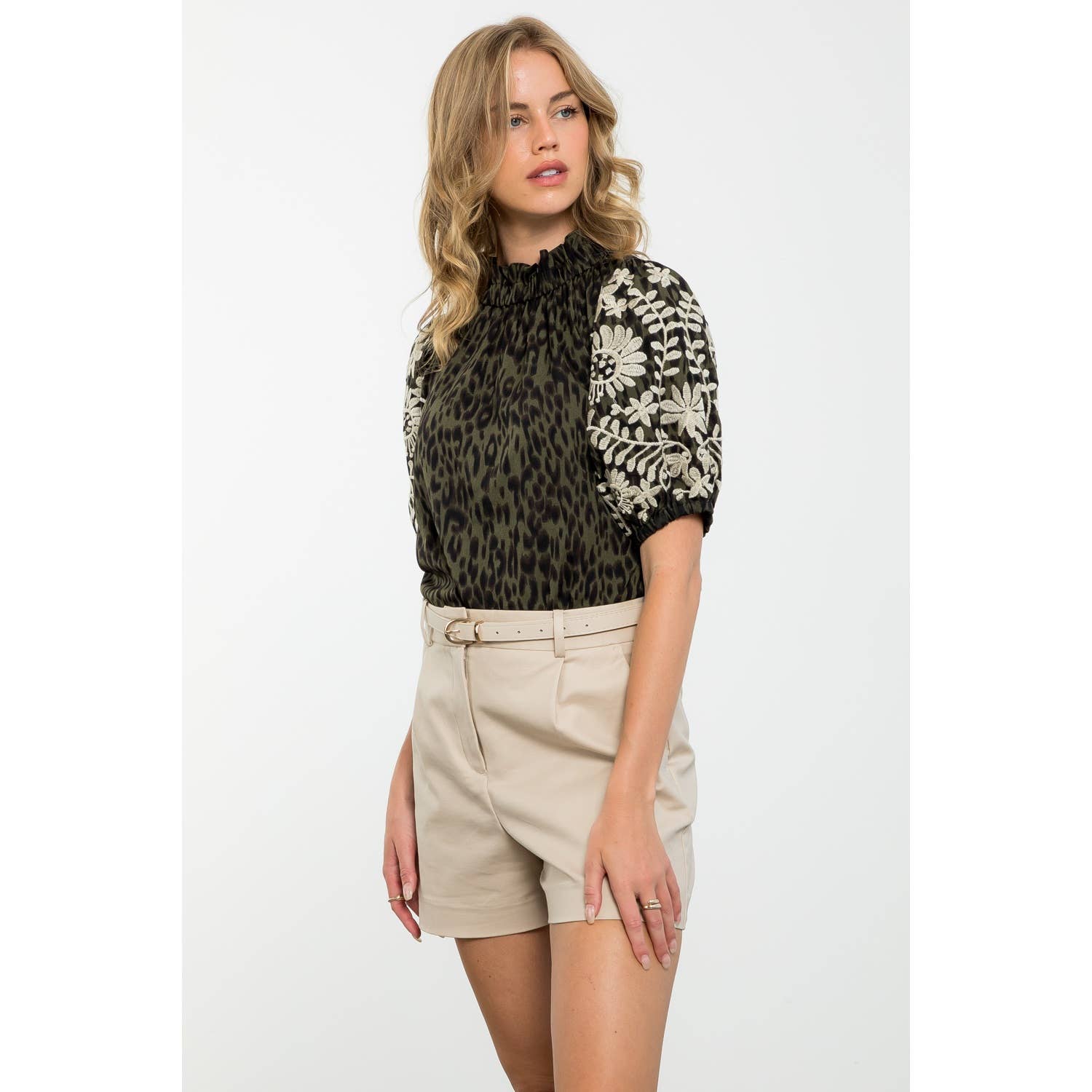 Embroidered Puff Sleeve Leopard Print Top