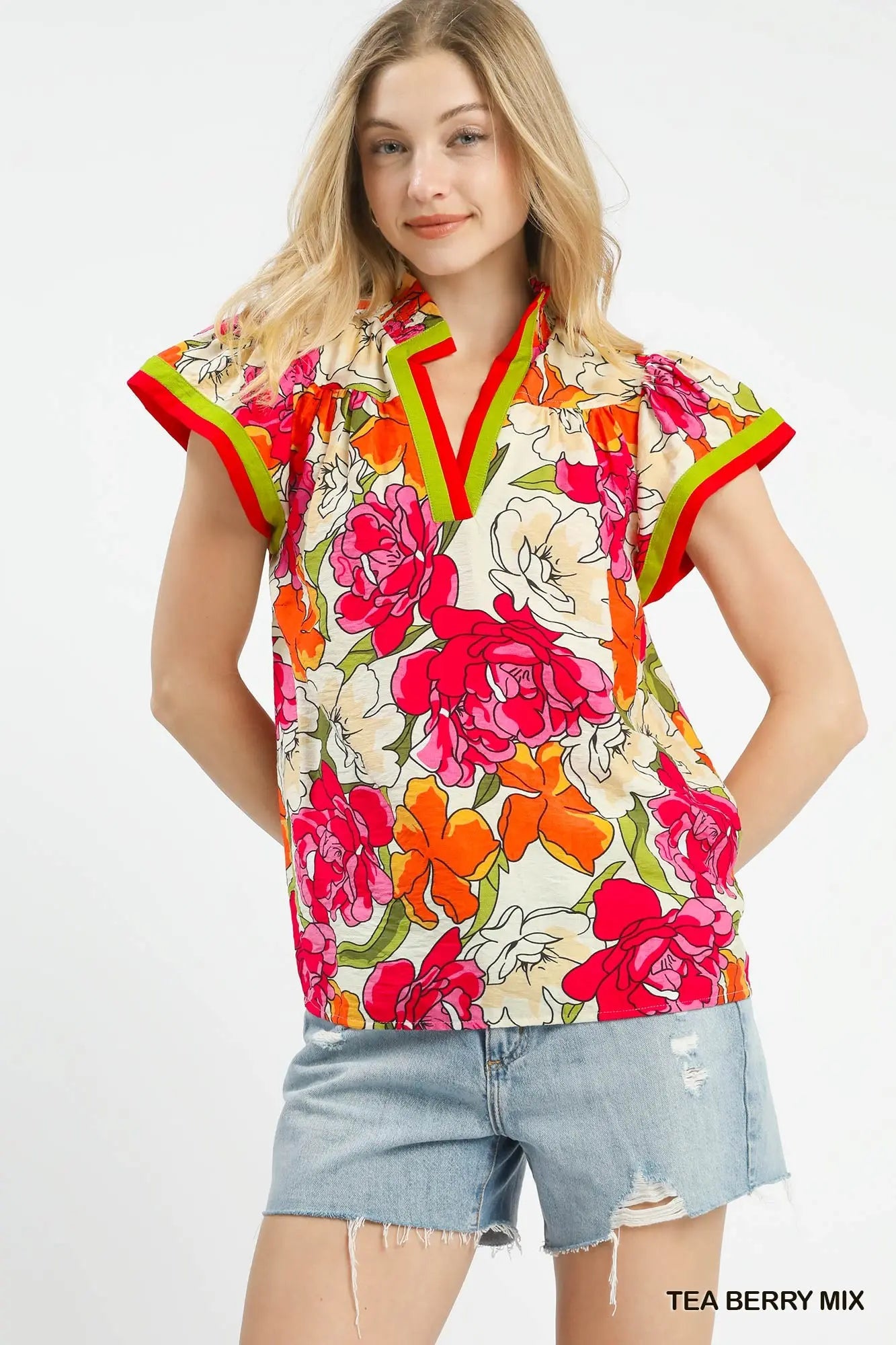 Floral Print Blouse with Contrast Trim