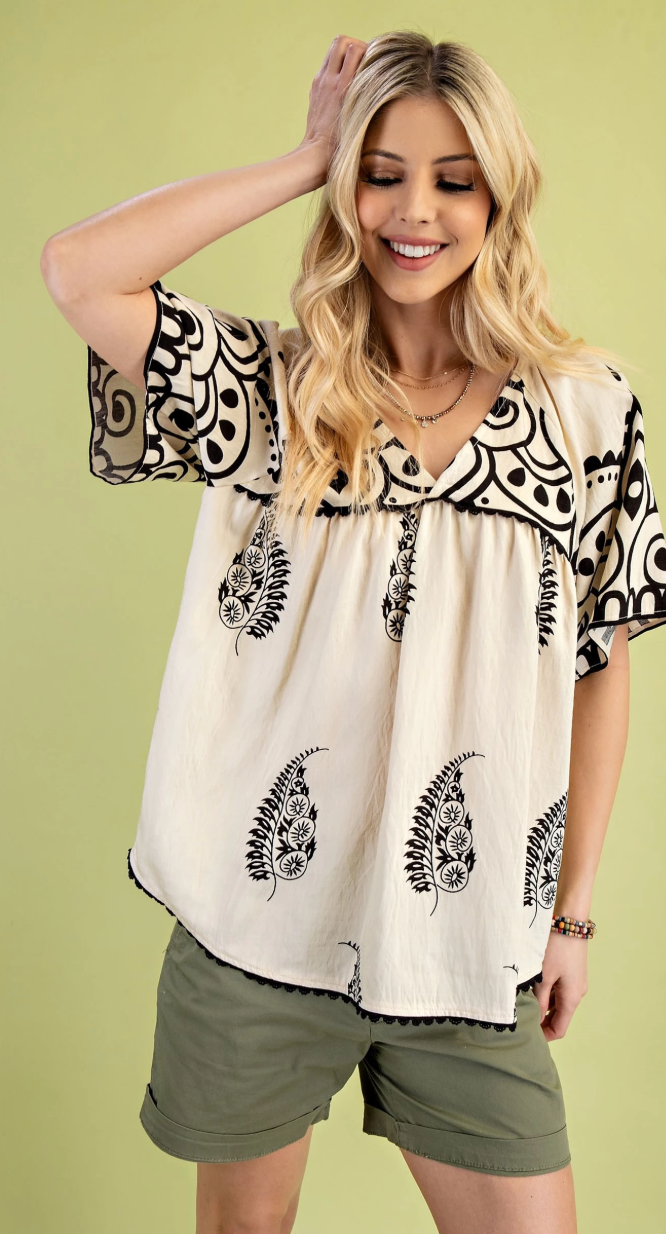 Short Sleeve V-Neck Top With Trim