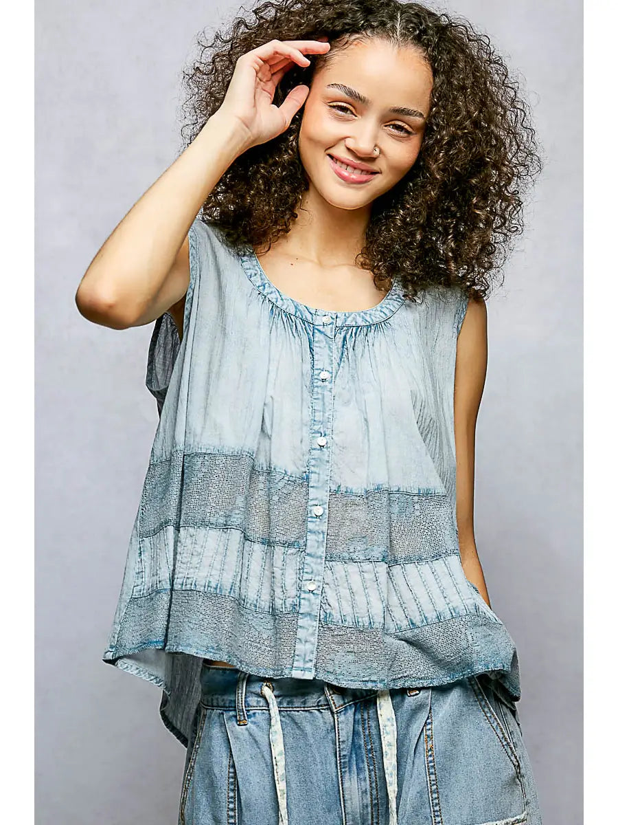 Round Neck Sleeveless Contrast Crochet Woven Blouse Top